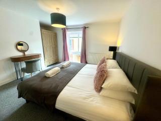 Olea Tree House with Free Parking close to Addenbrooke's - 2