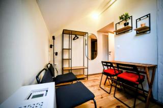 Old Port Riverside Lofts in City Center - 1