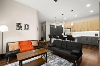Central Austin 1BR w Pool, Gym & Pet-Friendly - 6