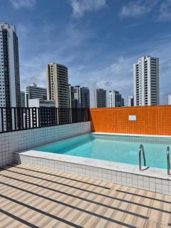 Flat Golden One-Mobiliado em Boa Viagem 700 metros da praia- 4 pessoas - 6