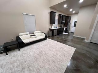 Special Deal on Booking Unit 664 - 0