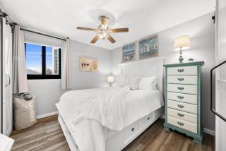 Newly Renovated Beachfront Condo! Free Beach Chair Service! by Dolce Vita Getaways PCB - 9