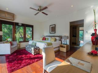 Shinta Dewi Ubud Villa by Sanga Sanga Hospitality - Ubud - 9