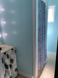 Fuaamotu Airport "Sleep & Go" Homestay - 1