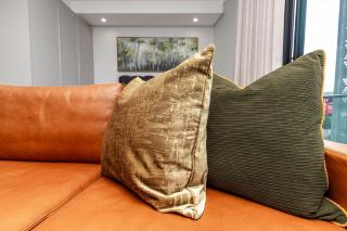 WanderHaus Haven, Ellipse - 2