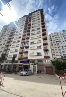 New Luxury Downtown Sea View Apartment Tanger Malabata - City Center Corniche & TGV - 5