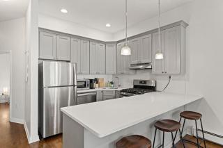 Park Hamilton House 3B2B Modern Apt Mins to NYC - 4