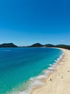 Mistral Breeze - 1