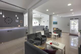Francoise Hotel - 4