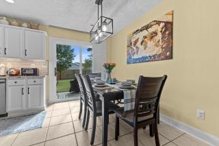 Wrens Cozy Nest Renovated Home and King Suite - 7