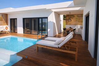 Villa Rika Seaside Villa, Pool, 3 Bedroom Near Promenade - 6