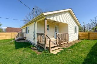 QUIET Bungalow walk to Downtown, IU, B-Trail - 9