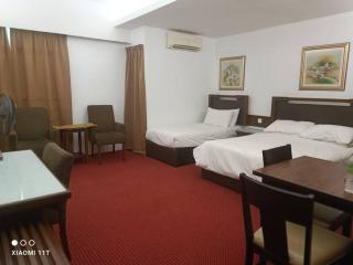 Khalifa Suite Studio Serviced Apartment - 0