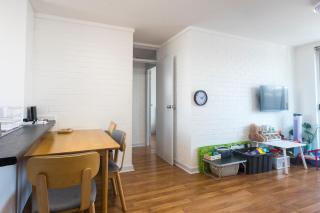 Cosy 2 BDR APT in heart of Fremantle with Parking - 3