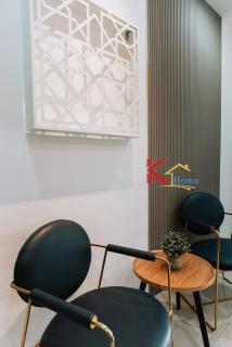 K Home - Cozy 2-Storey Home -5R3B -16 Pax - CityKK - ImagoMall - 2