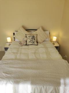 The Private Cozy Ballarat Guest Suite with Double Bed and Sofa Bed - 6
