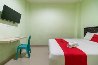 RedDoorz near Taman Wisata Alam Punti Kayu Palembang 2 - 6