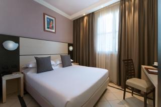 CDH Hotel La Spezia - La Spezia - 9