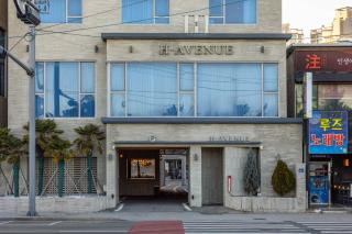 H-Avenue Hotel Yeongildae Branch - 3