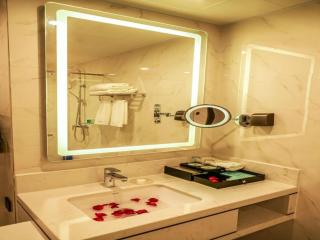 Qingdao Galaxy Holiday Hotel - Qingdao - 1