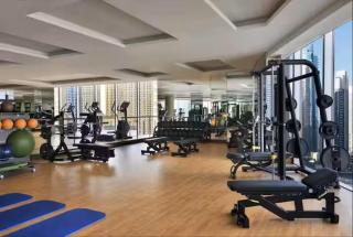 Vogue Vacation Homes, Marina JW Marriott with Direct Access to Marina Mall, Studio Apartment with Balcony and Marina Skyline View, Access to all Amenities - 6