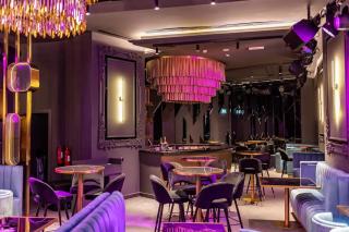 Vogue Vacation Homes, Marina JW Marriott with Direct Access to Marina Mall, Studio Apartment with Balcony and Marina Skyline View, Access to all Amenities - 3