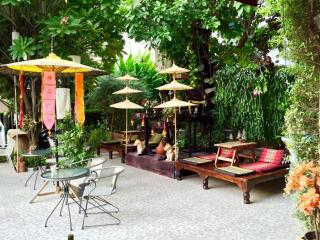 Loghome Boutique - 6