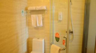 GreenTree Inn Kunshan Shimao Plaza Business Hotel - 3
