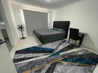 Ensuite room in Mount Duneed, Victoria - 0