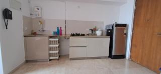 Happy Homes Hospitality - Cozy Homestay Studio Apartment at Hiranandani Estate Thane with stunning Lake Facing Skyscraper view - 8