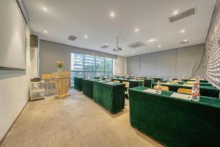 Ibis Chengdu Kehua Hotel - 8