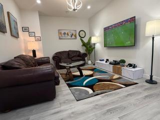 Maxti Guest Suite, Northwest Calgary - 3