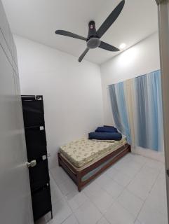 Comfortable and convenient stay for family and Worktrips - 5