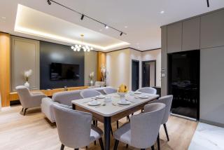 7 Star Apartments - 2