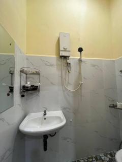 Donbosco & Vary Guesthouse - 1