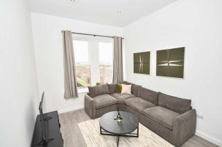 Spacious & Bright 1BED Apartment nr Etihad Stadium - 2