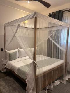 Lagoon View Mawella Villa - 8