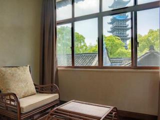 Dockside Boutique Hotel - 1