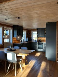 Exclusive family cabin in Hafjell ski-in-ski-out - 1