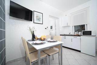 Studio apartment near the waterfront 08 - 6