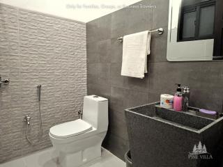 Pine Villa 4 Bedroom Fully Furnished Family House - 1