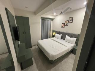 HOTEL SERENITy - 8