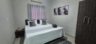 Casa com Piscina e Churrasqueira - 4