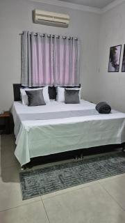 Casa com Piscina e Churrasqueira - 6