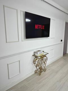 Boutique Apartment - 8