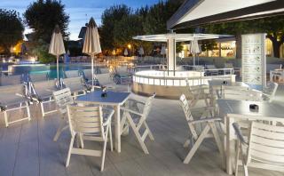 Hotel Paris Resort - 7