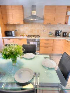 St Julians lovely 3 bedrooms by Homely - 4
