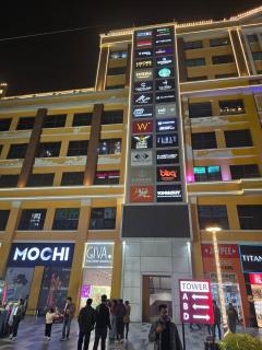 THE TINDER TREE at Spectrum Metro Mall - 8