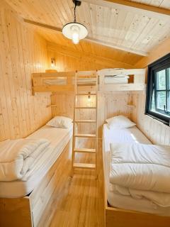 Chalet sur pilotis, séjour insolite en forêt 5pers - 1