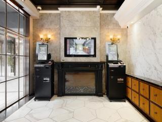 Dream Mansion Hotel - 9